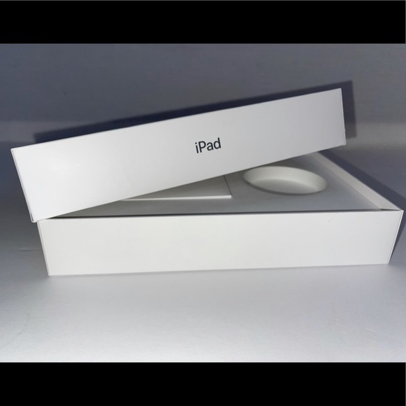 7th Generation IPad BOX - Picture 2 of 5